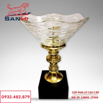 Cúp pha lê cao cấp tô thân vàng SanHi-LT004