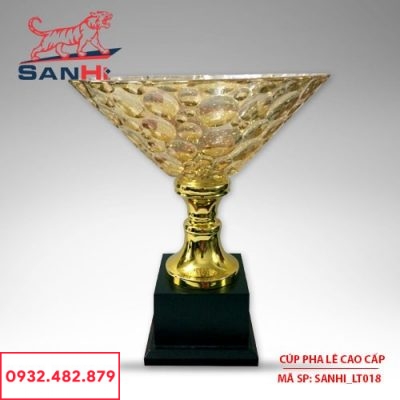 Cúp pha lê cao cấp tô thân vàng SanHi-LT018
